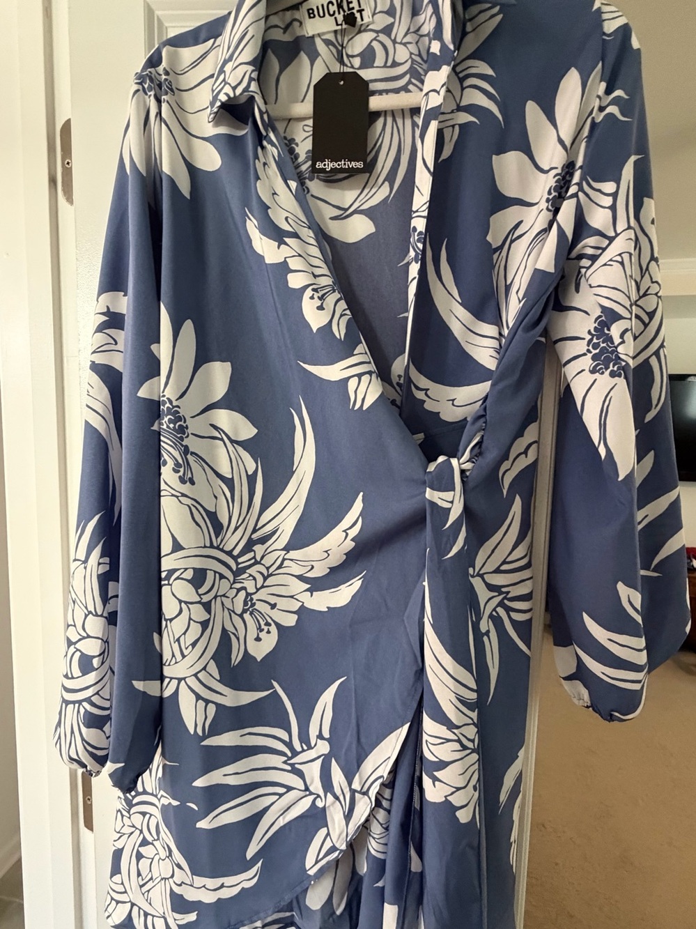 BUCKETLIST Blue and White Floral Wrap Dress